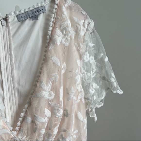 Baltic Born Bohemian Tulle Feminine Whimsical Embroidered Maxi Dress Size Medium - Picture 9 of 16